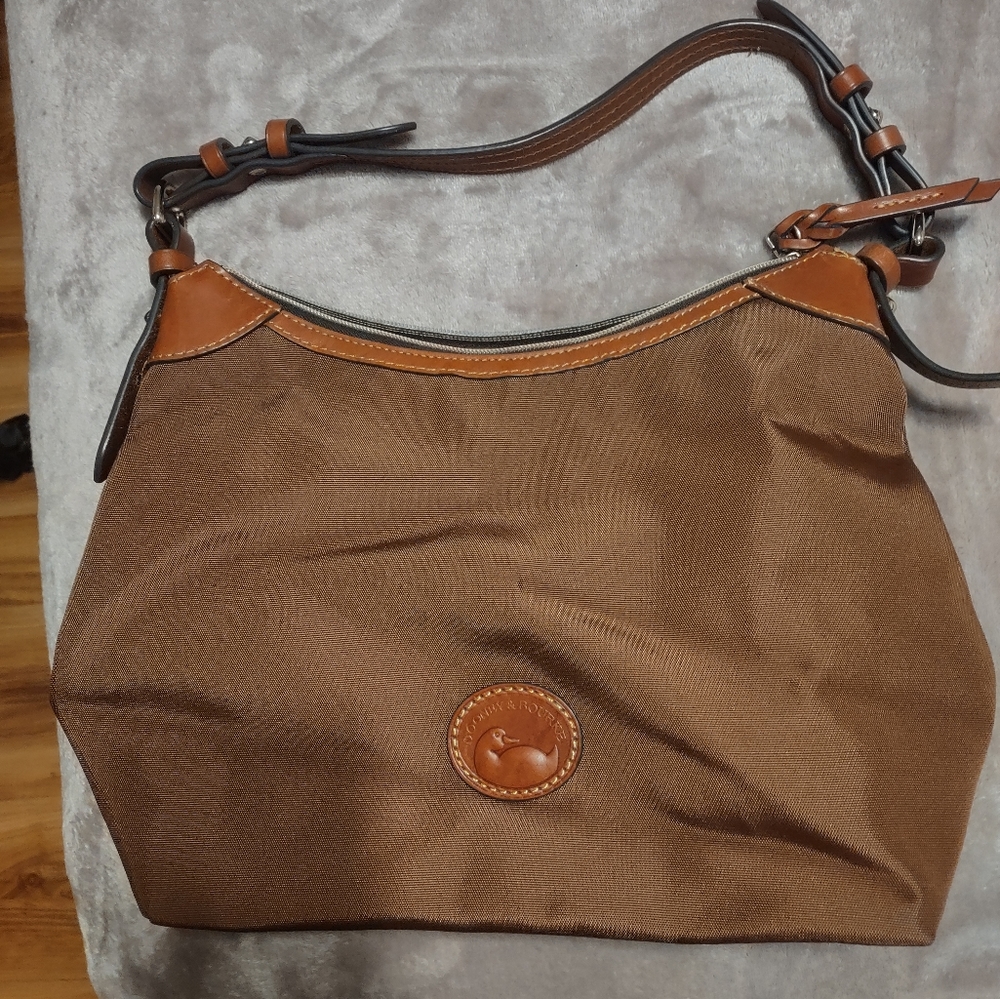 Dooney & Bourke purse